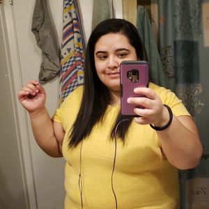 Meet your Posher, Alejandra